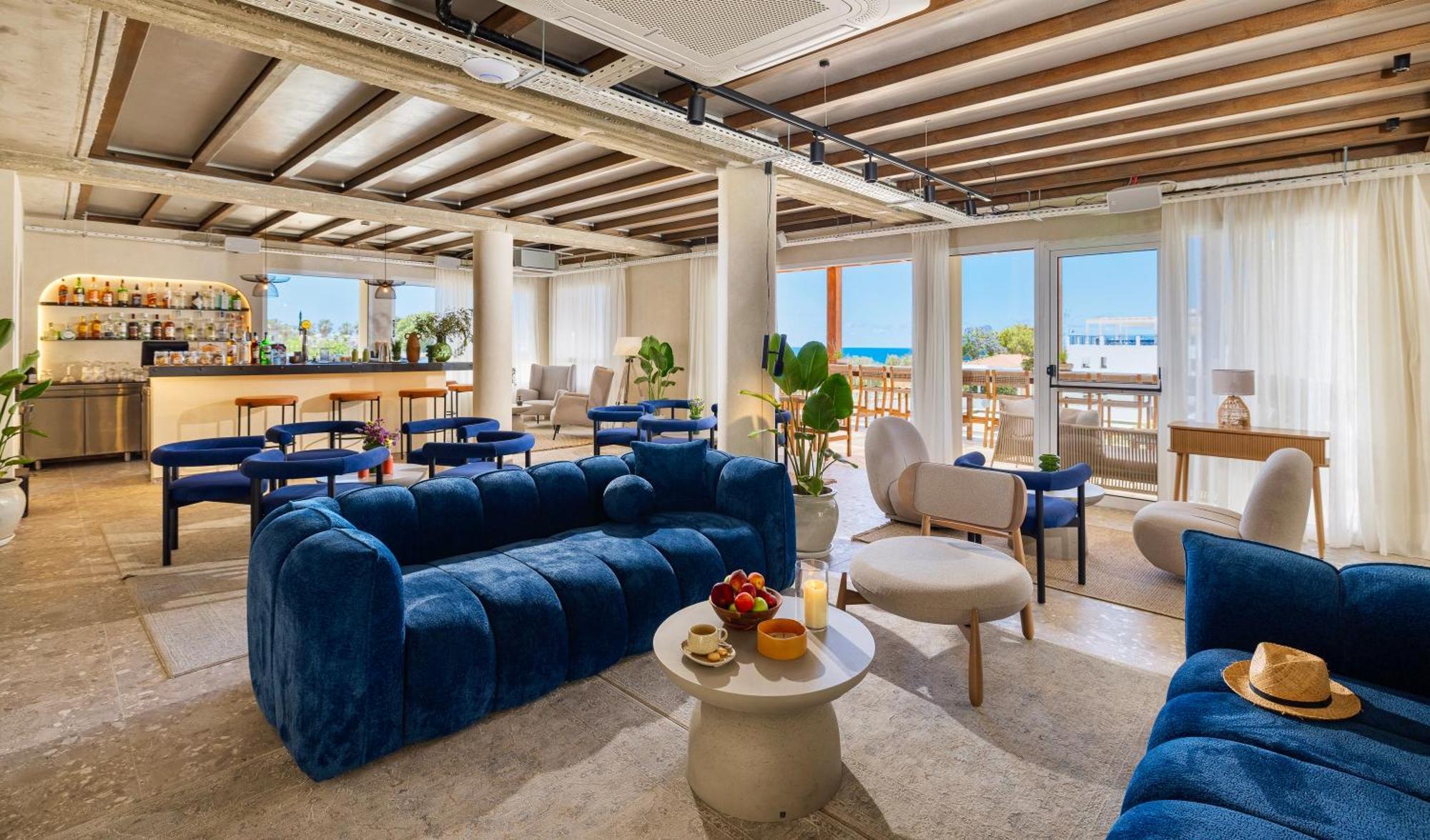 Wellclub - Family Wellness & Seaview Suites 4*