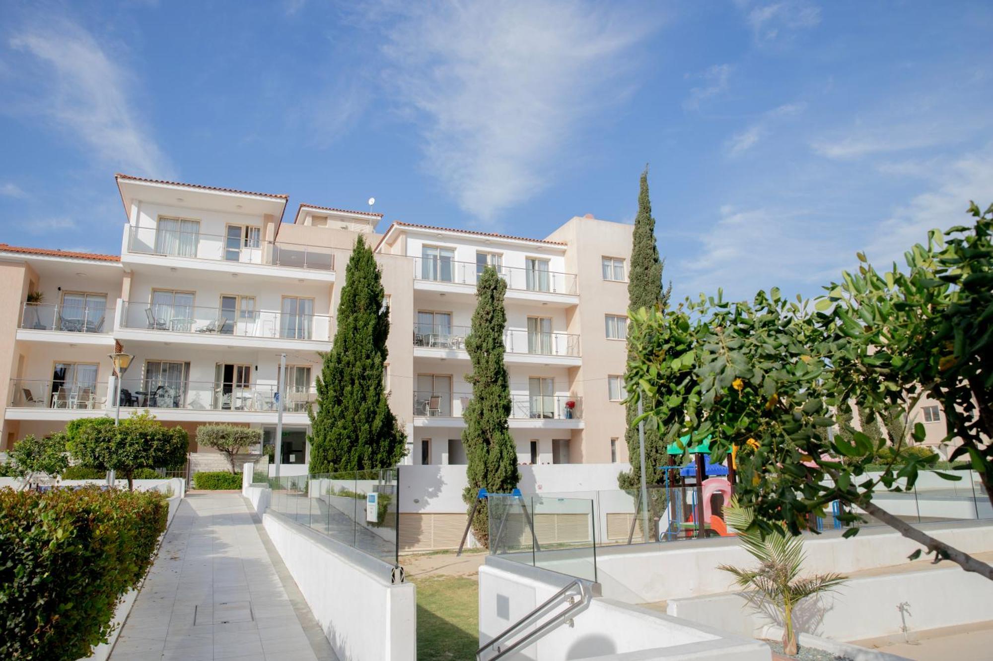 Apartment Elysia Park Paphos