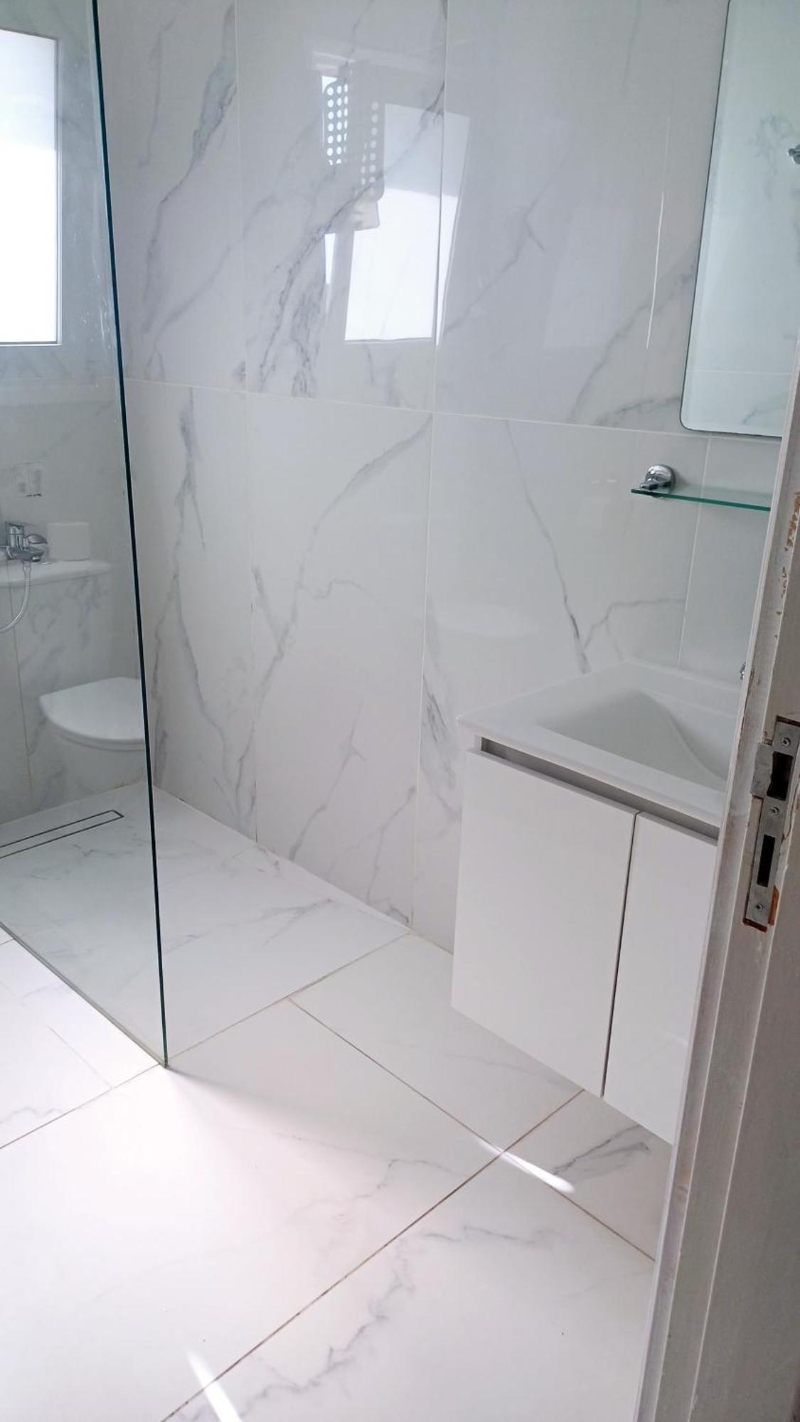 Apartment Modern 2bd Near Mall- Internet 1gbps Paphos