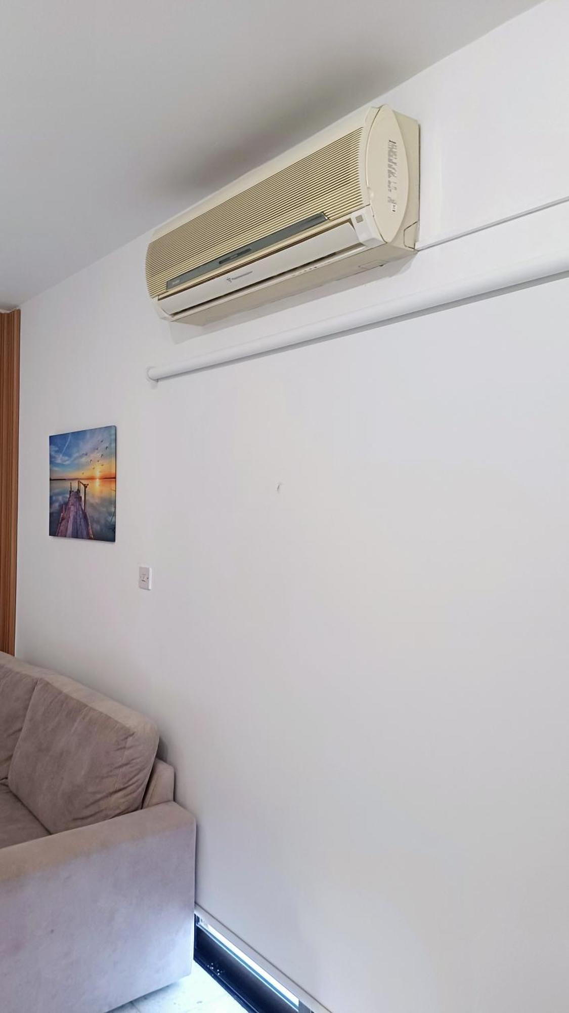 Spacious 2 Bedroom Near Mall -internet 1gbps * Paphos