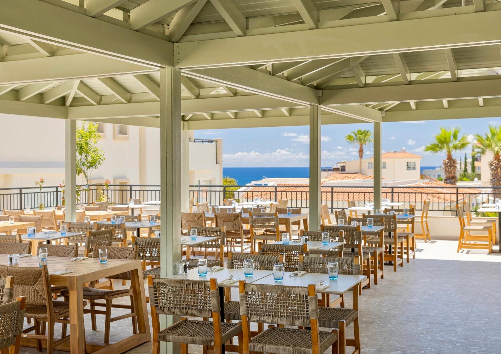 Hotel Wellclub - Family Wellness & Seaview Suites 4*
