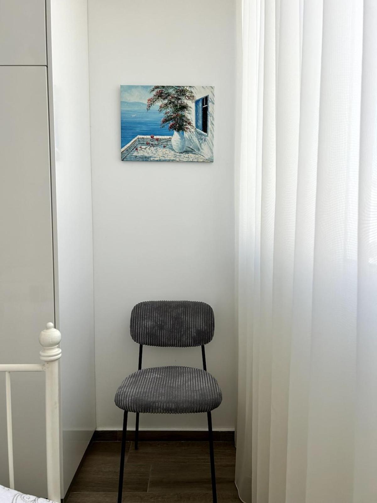 Apartment Sunlit Serenity In Paphos