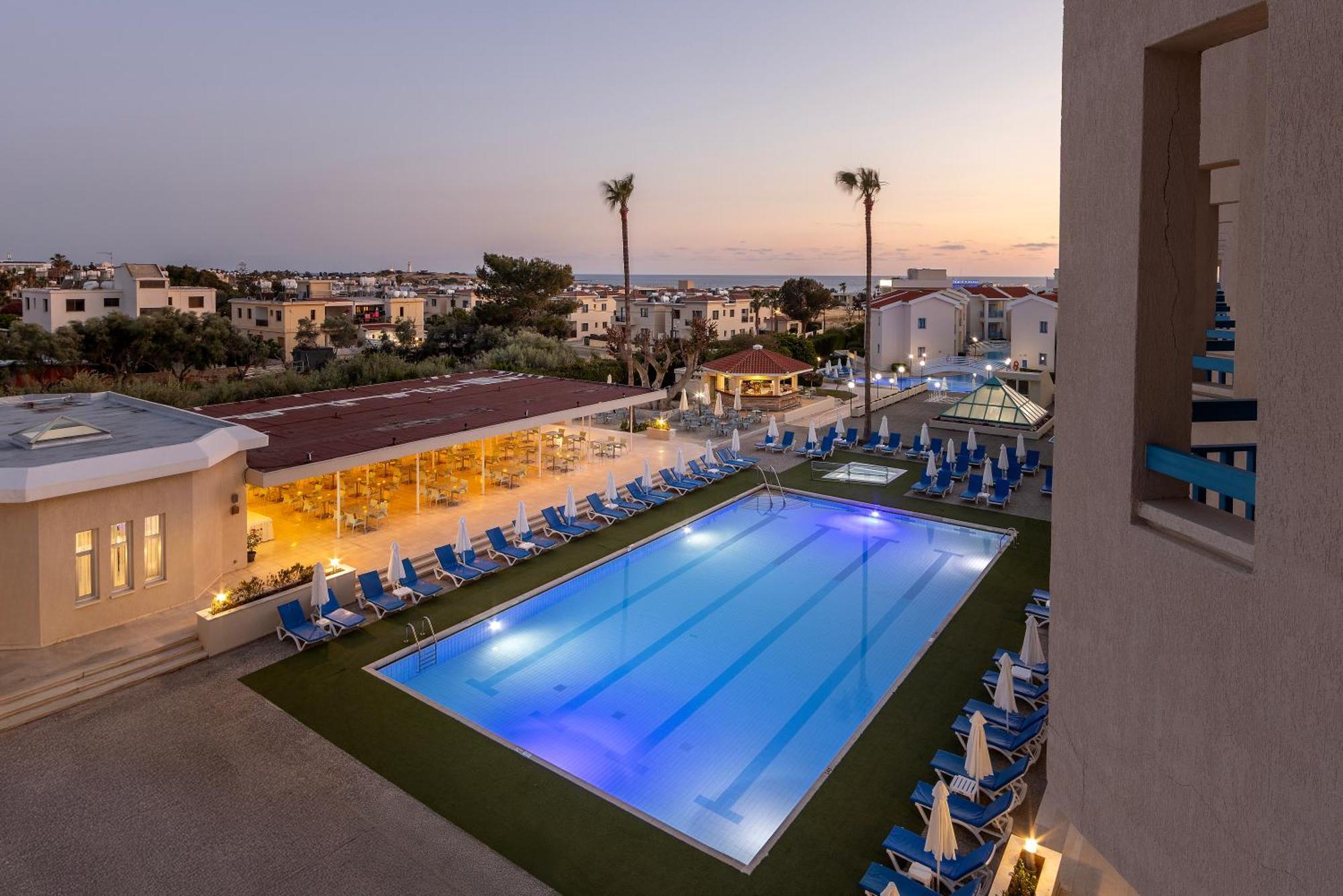 Kissos Hotel