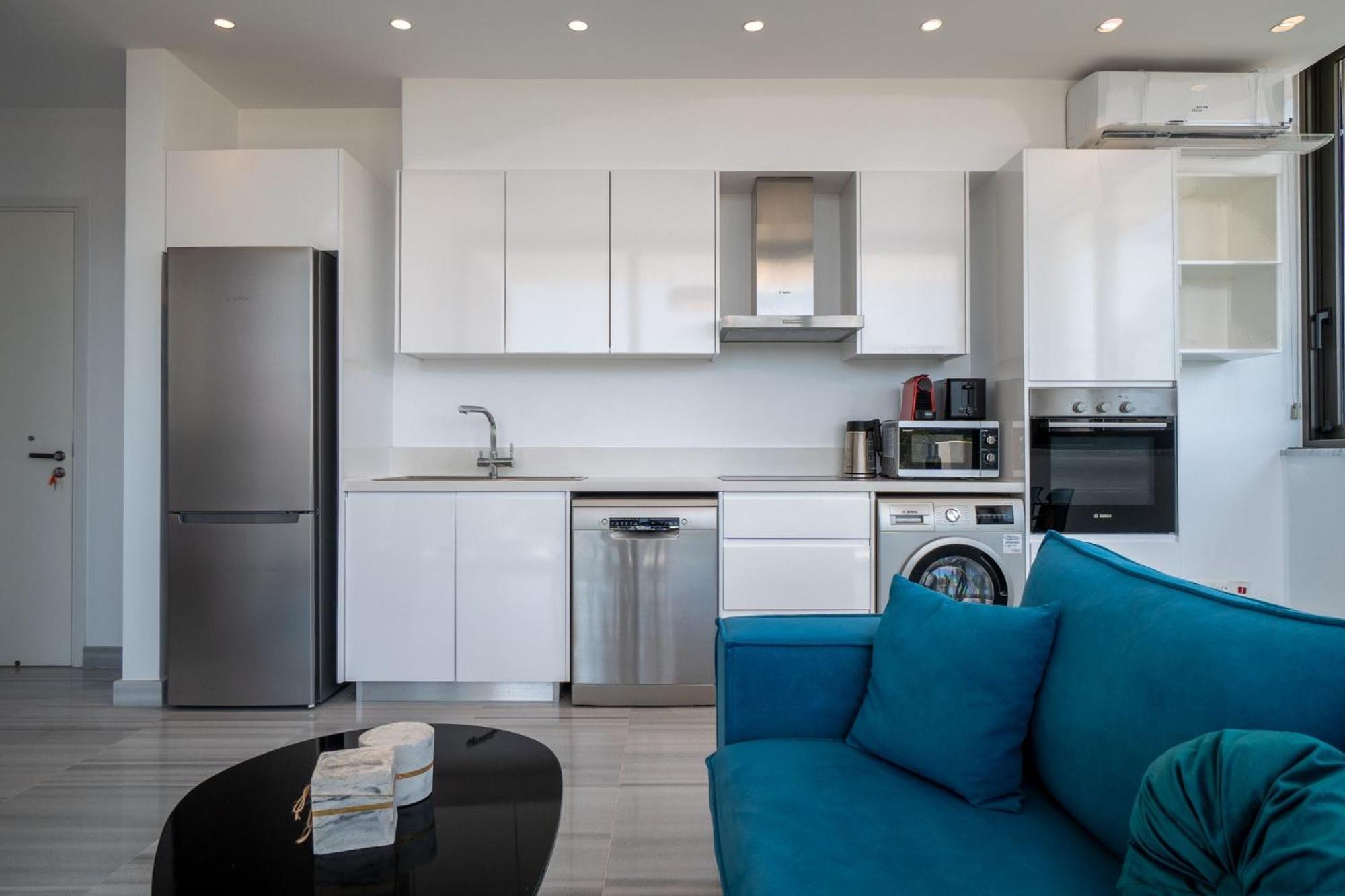 Emerald 101 1 Bed Paphos