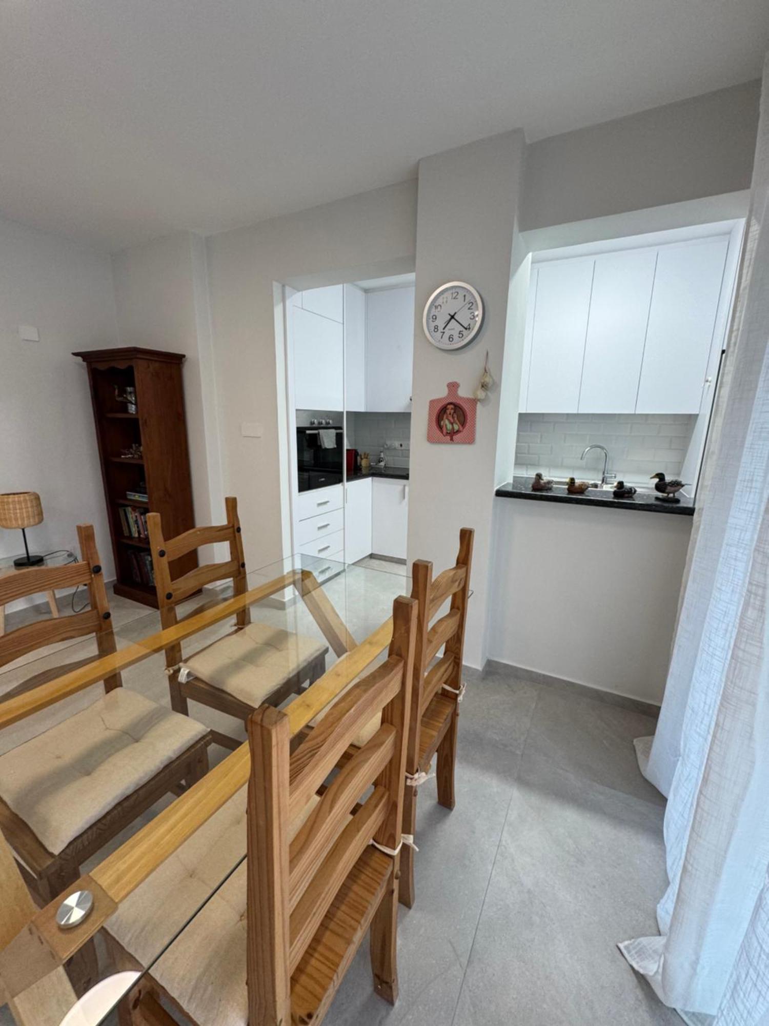 Amazing 2 Bedroom 2 Bathroom * Paphos