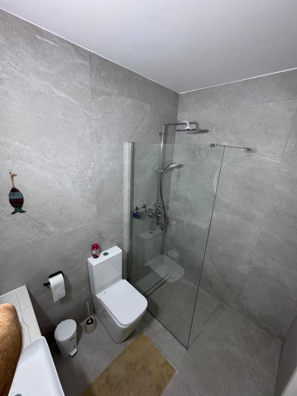 Amazing 2 Bedroom 2 Bathroom Apartment