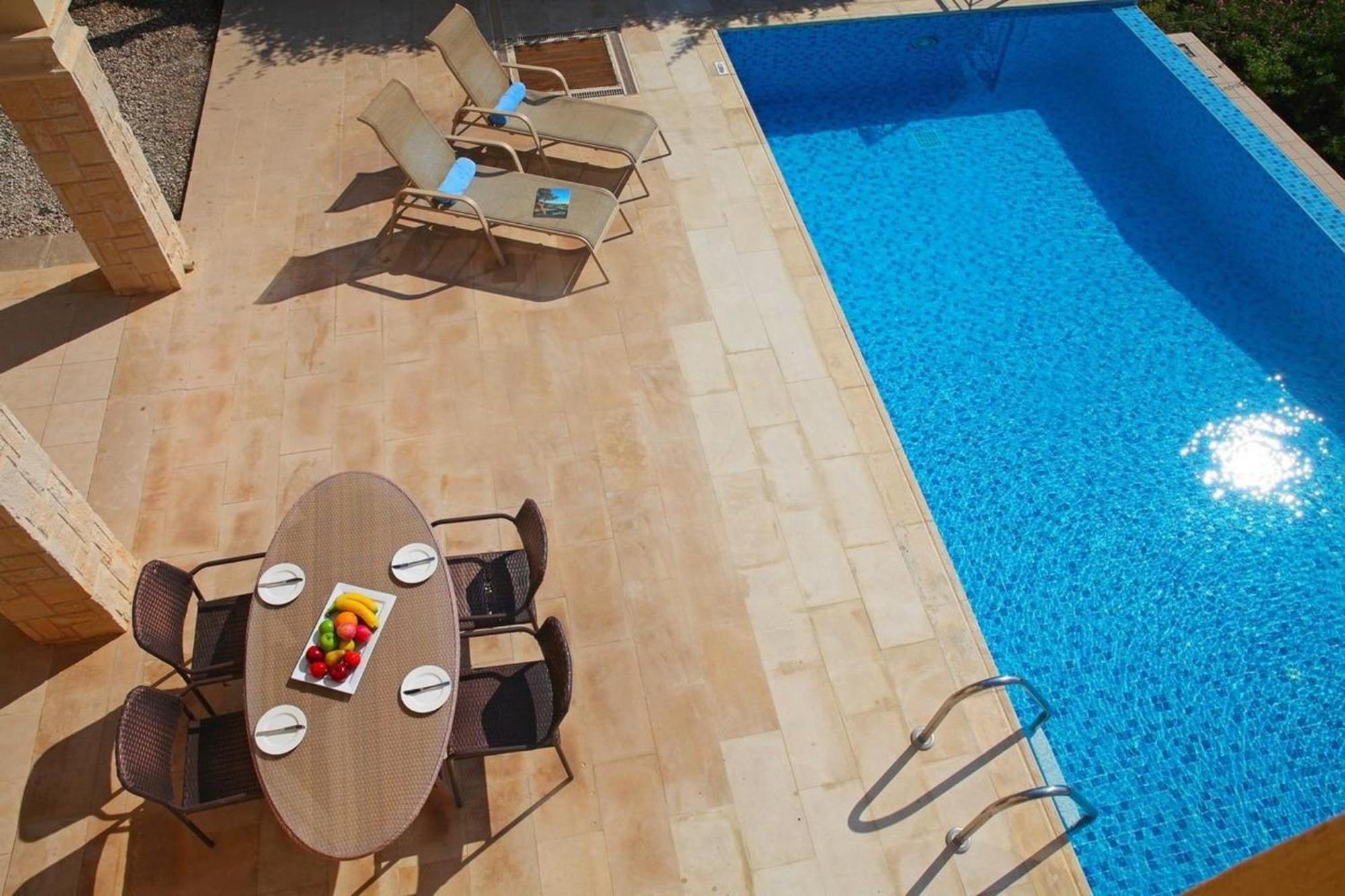 Aphrodite Hills Junior Junior Td01 Air Conditioning Private Pool 3 Bedrooms P