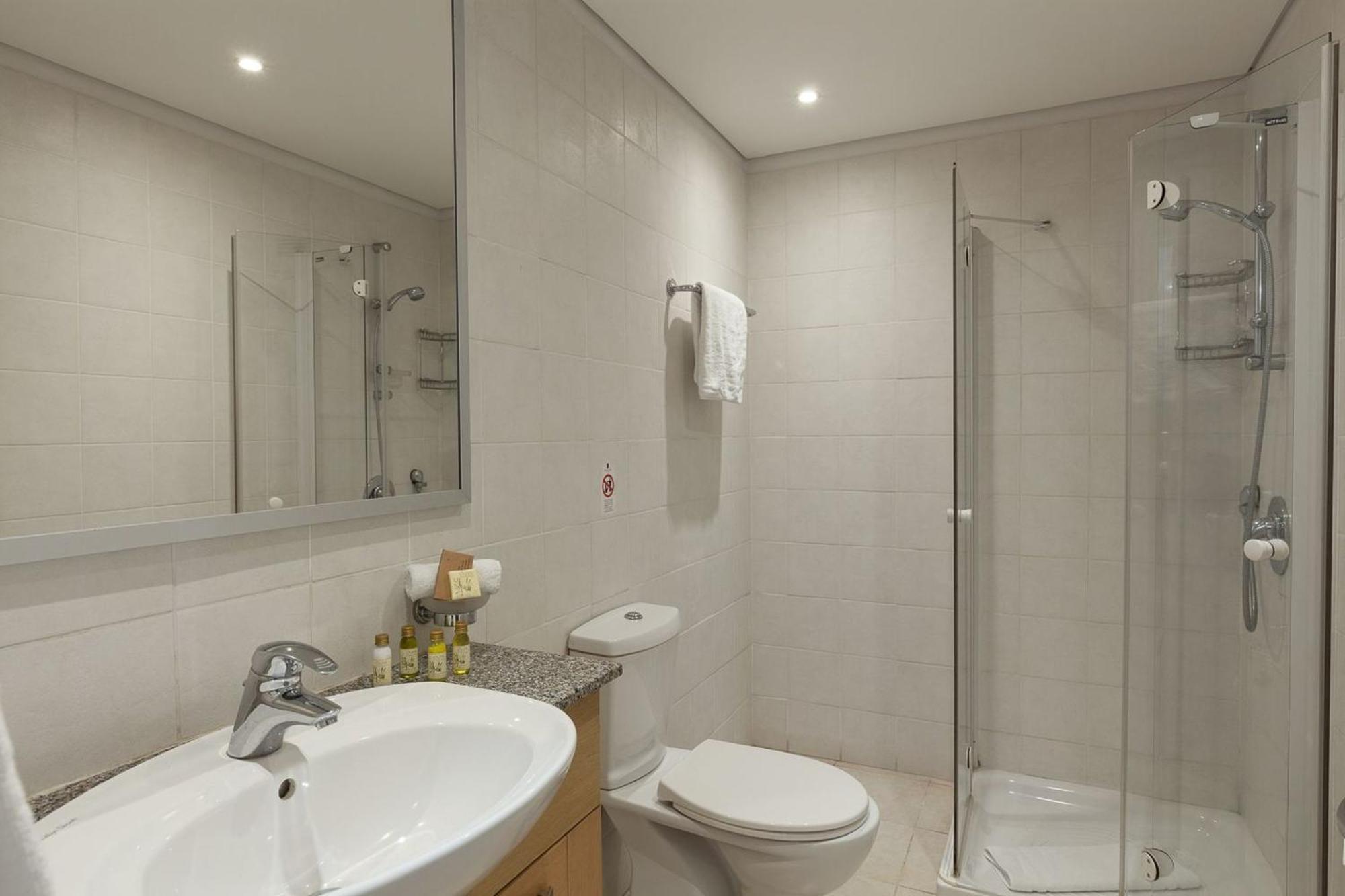 Aphrodite Hills Junior Junior Fz02 Air Conditioning 3 Bedrooms Villa *
