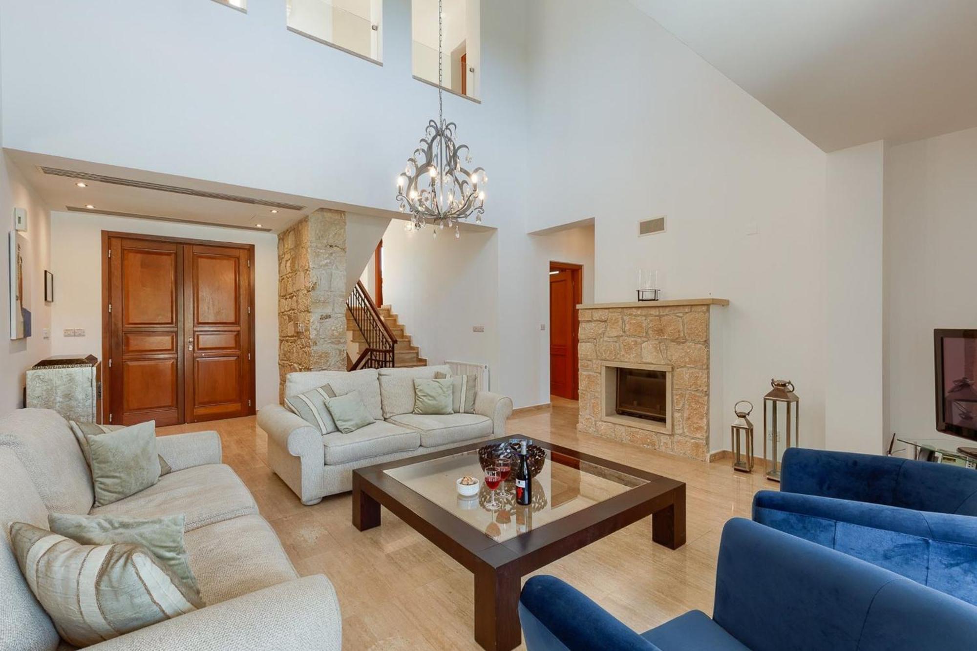 Villa Aphrodite Hills Superior Superior 0135 Air Conditioning 5 Bedrooms *