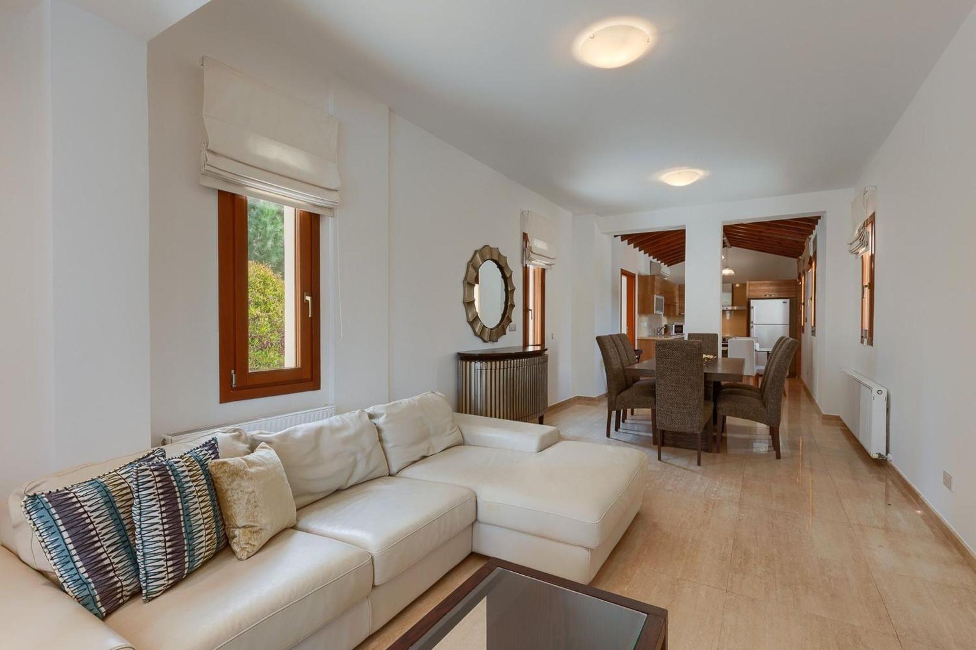 Aphrodite Hills Superior Superior 0135 Air Conditioning 5 Bedrooms