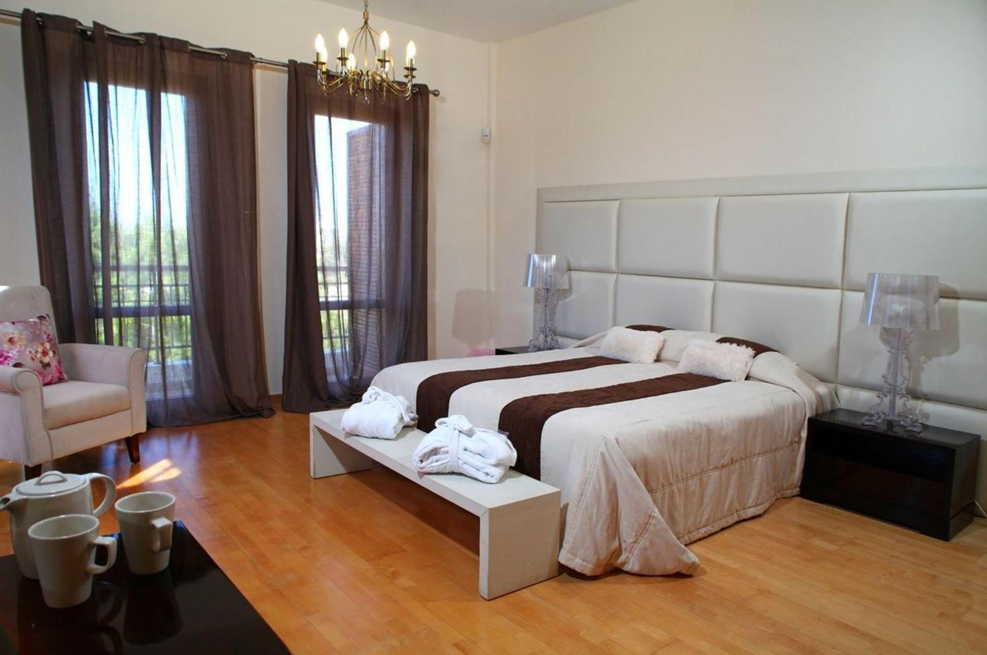 Aphrodite Hills Superior Superior 0403 Air Conditioning 5 Bedrooms Pousada *