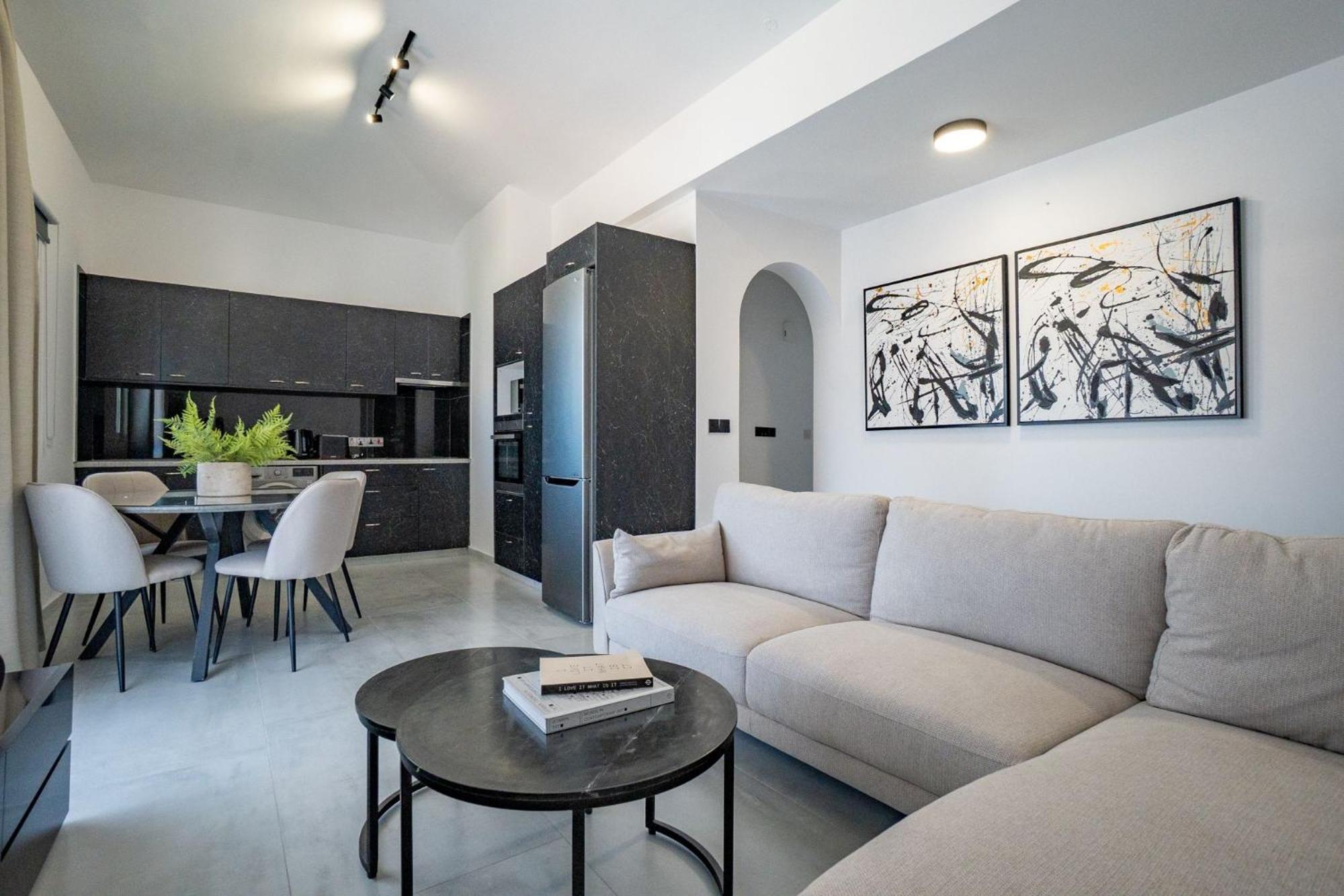 Aristo Universe 1 D101 Paphos