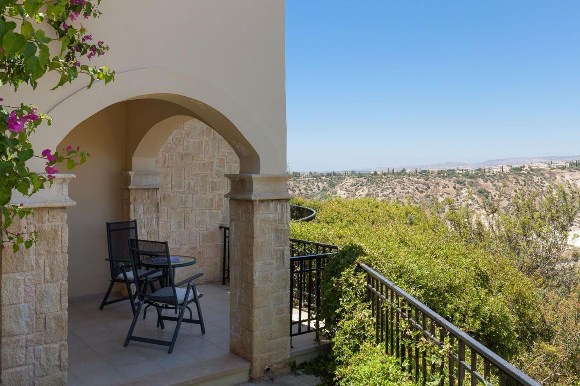 Villa Aphrodite Hills Junior Junior Fz02 Air Conditioning 3 Bedrooms *