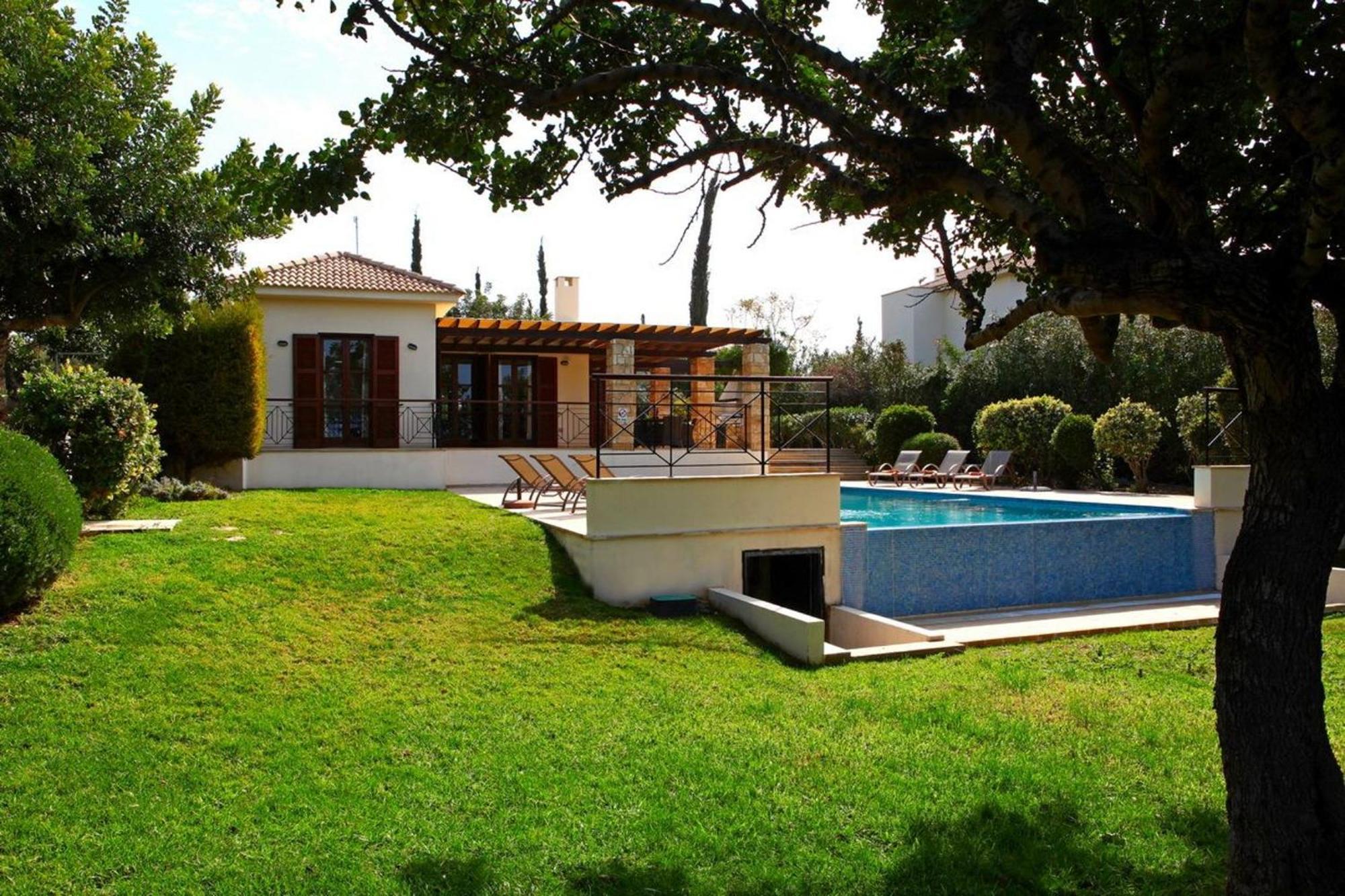 Aphrodite Hills Superior Superior 0066 Air Conditioning 3 Bedrooms