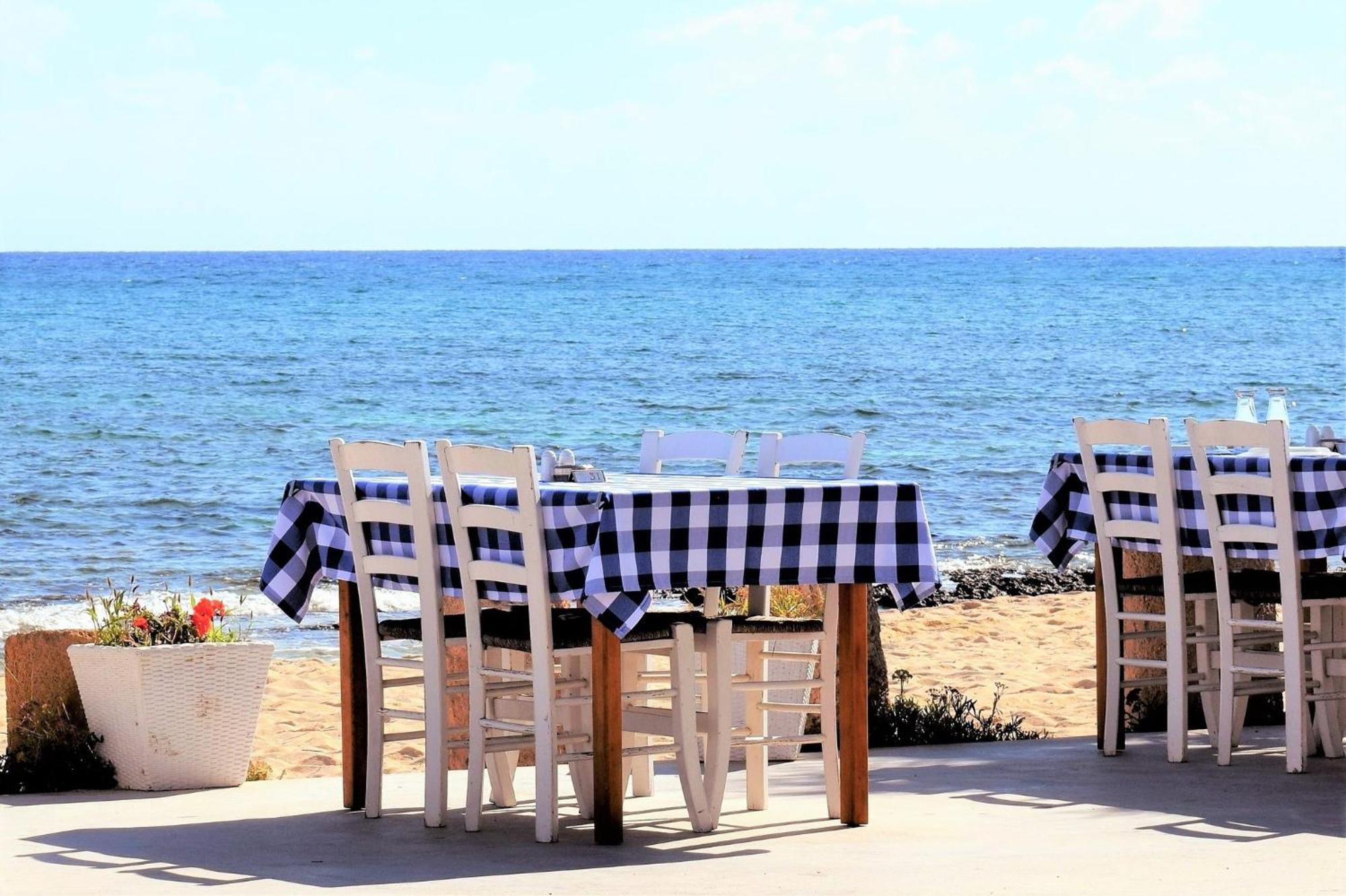Villa Aphrodite Hills Junior Junior Td01 Air Conditioning Private Pool 3 Bedrooms P