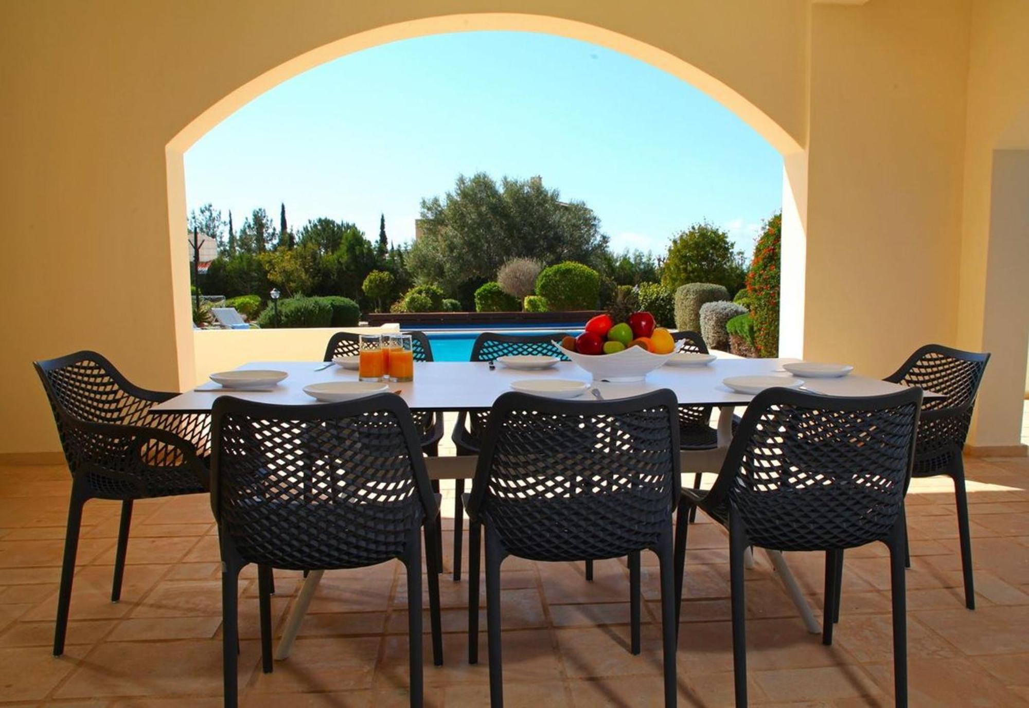Aphrodite Hills Superior Superior 0403 Air Conditioning 5 Bedrooms Pousada