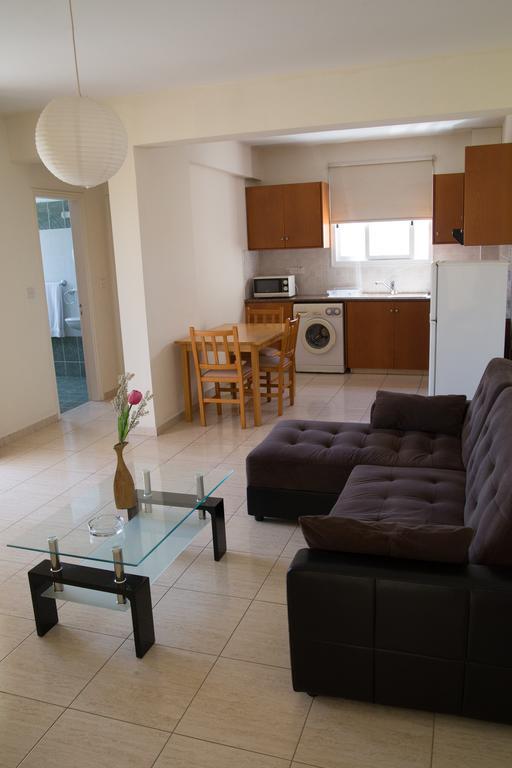 Casa de hóspedes Kyriakos Court *