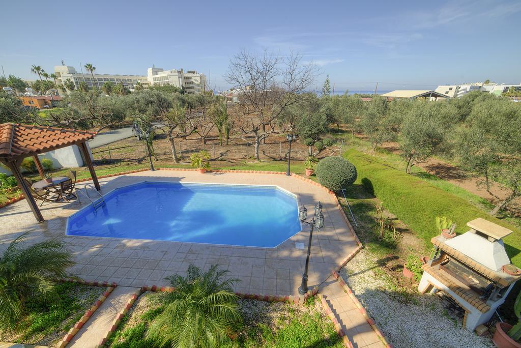 Paradise Villa *