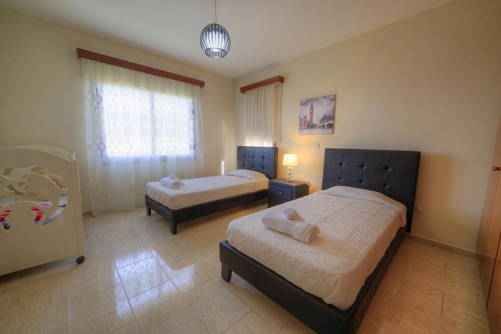 Paradise Villa *