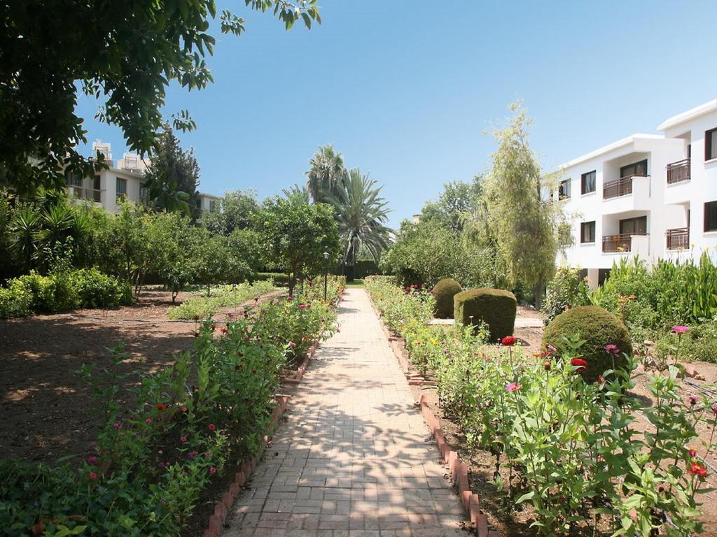 Sofianna Aparthotel 3*