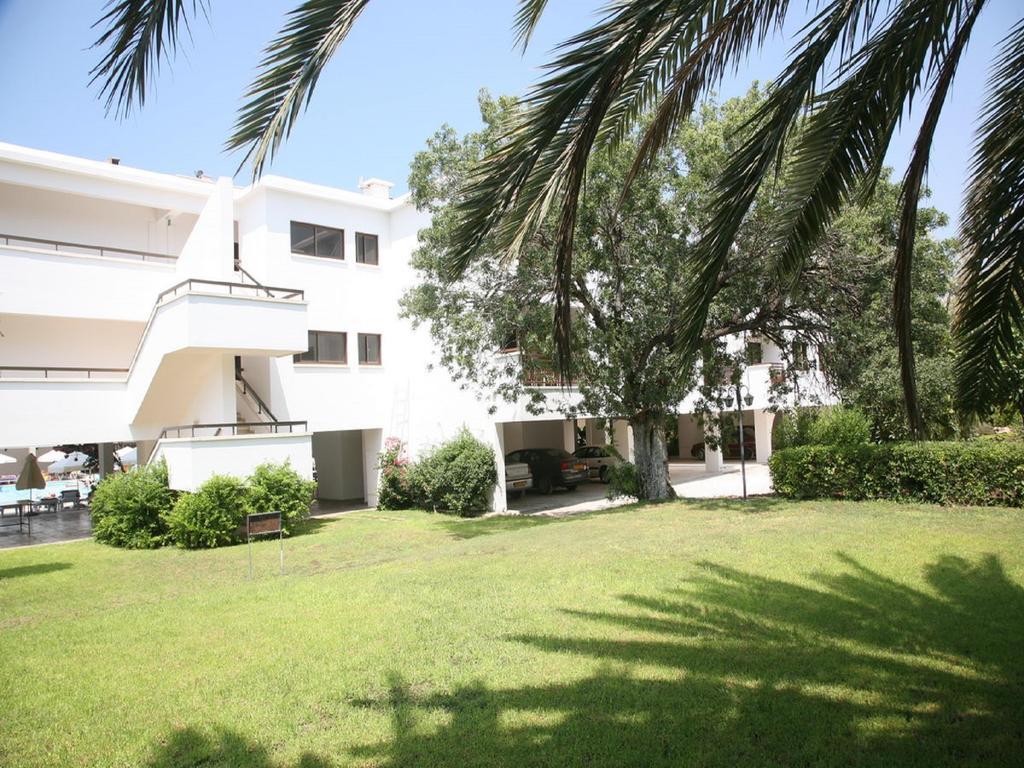 Sofianna Aparthotel 3*
