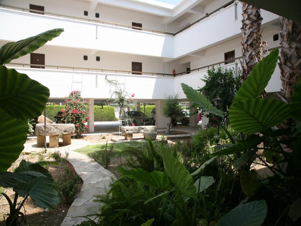 Aparthotel Sofianna