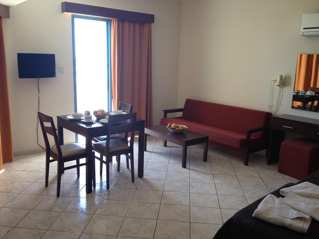 Aparthotel Kefalonitis 3*