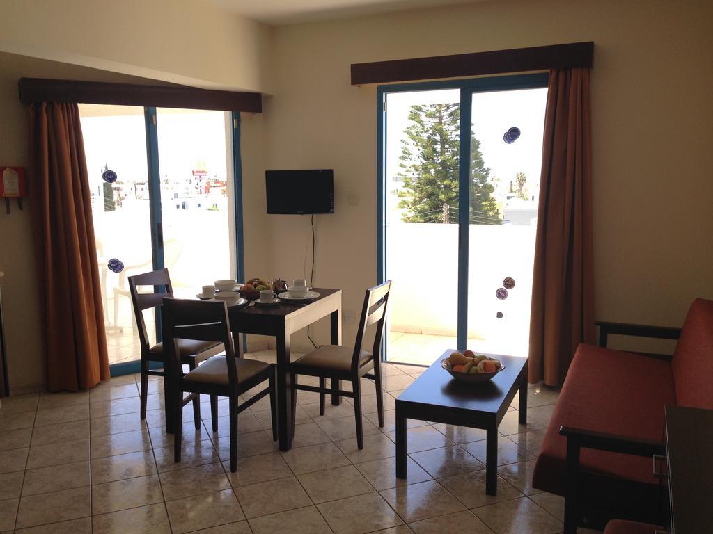 Kefalonitis 3* Paphos