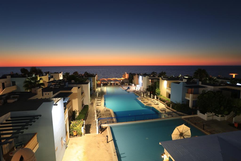 Eleni Hotel 4*