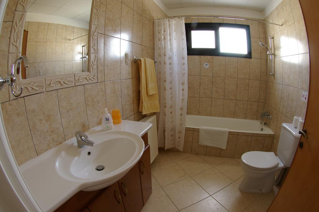 Apartment Kissonerga *