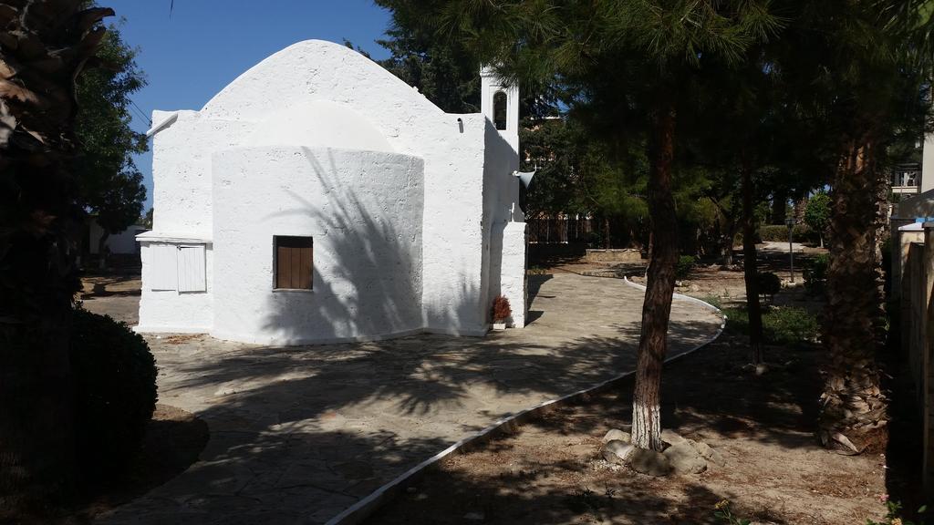 Faneromeni Court