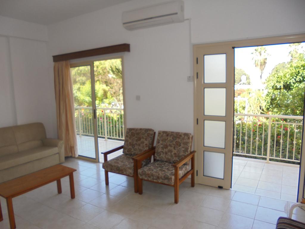 Apartment Niki Court Paphos