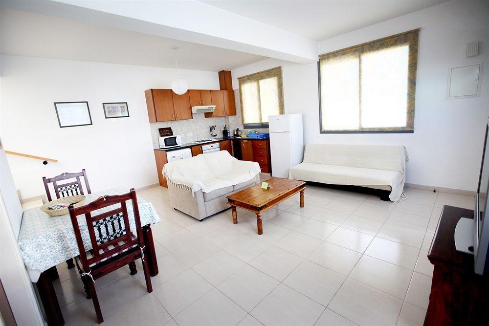 Apartment Julipapas Gardens