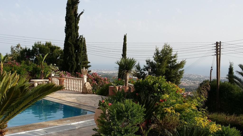 Garden Of Eden * Paphos