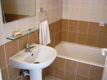 Iris Village Apartment