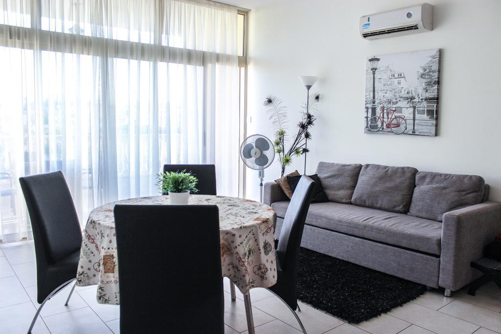 Apartment King's Gardens