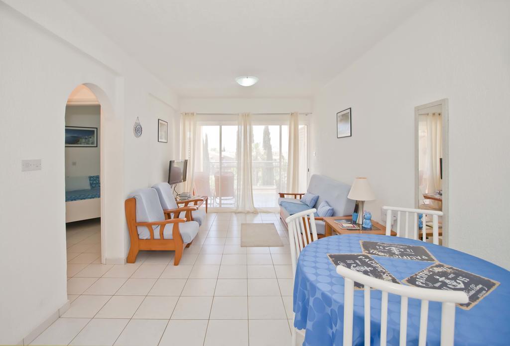 Regina Gardens Prestige Paphos