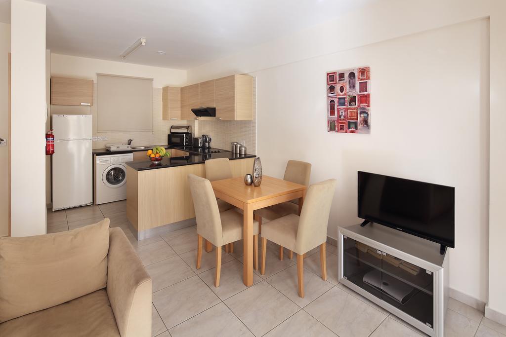 Apartment Adamou Gardens Paphos