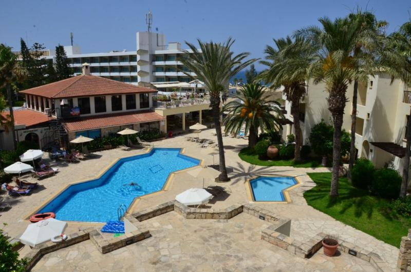 Aparthotel Panareti