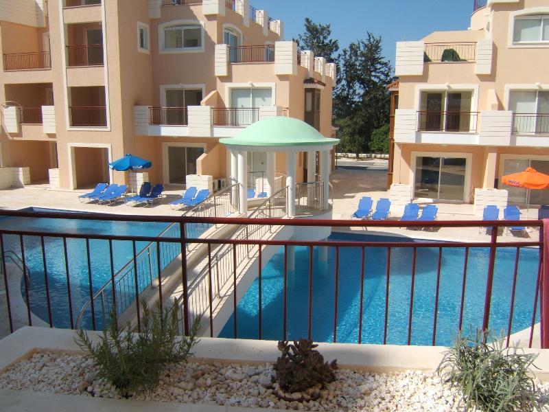 Apartment Pafilia Garden