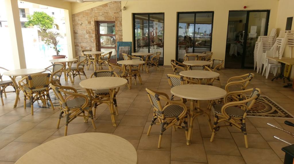 Aparthotel Panareti Paphos