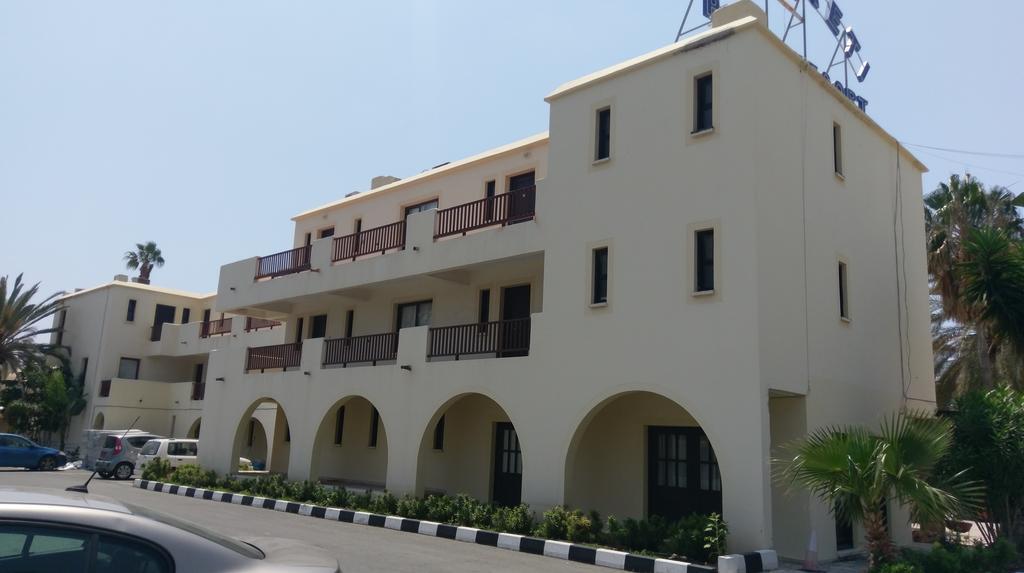 Panareti Aparthotel