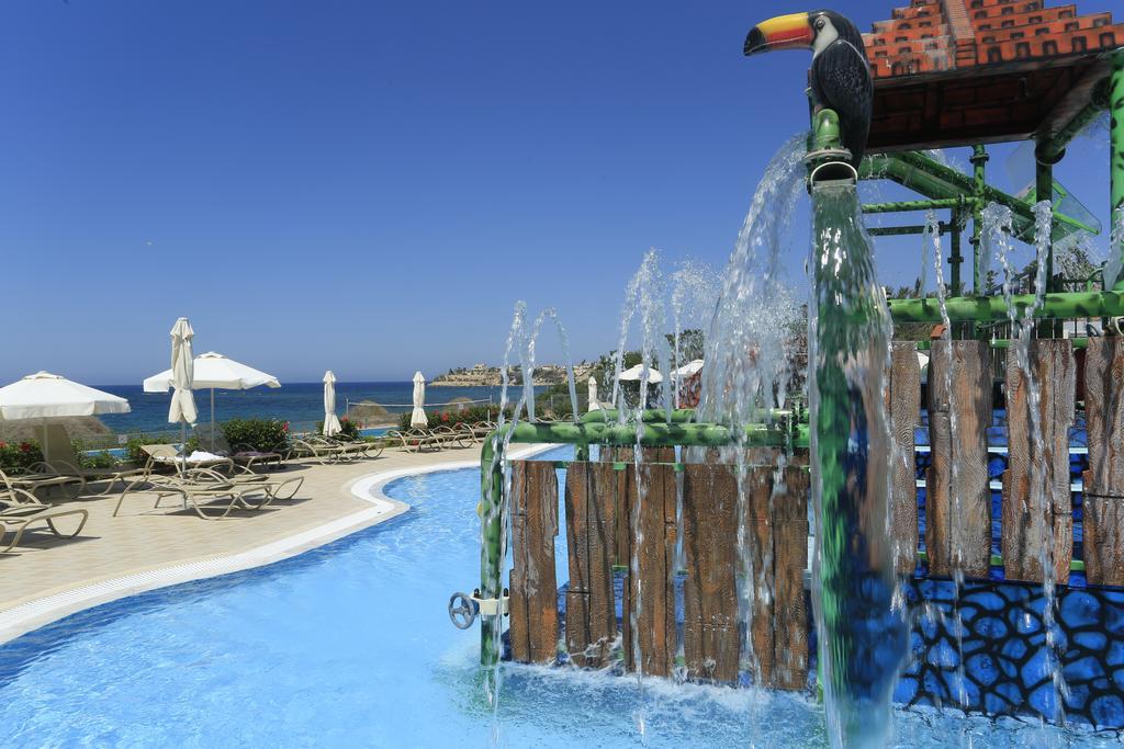 Aqua Sol Water Park Resort
