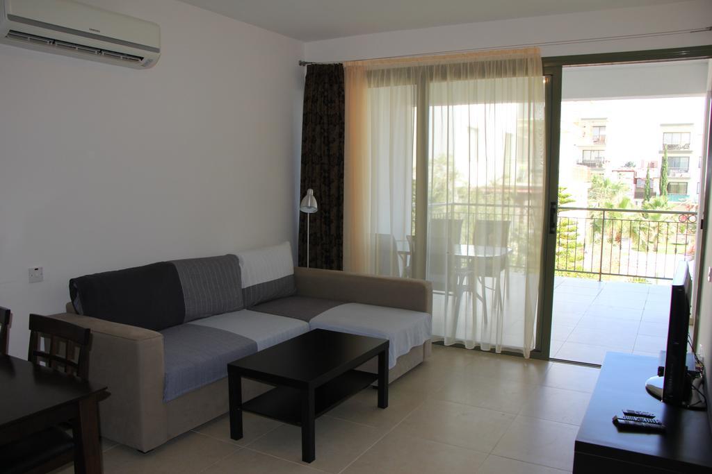 Danaos Pool View Apartment *