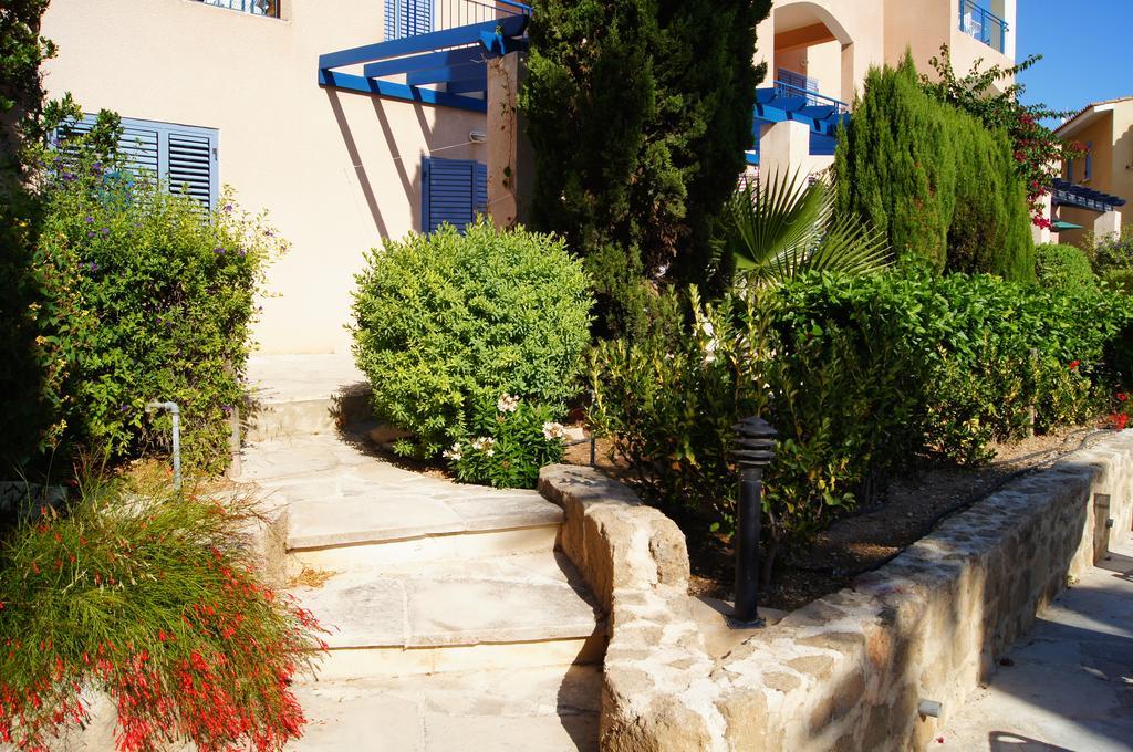 Regina Gardens Lovely Apartment