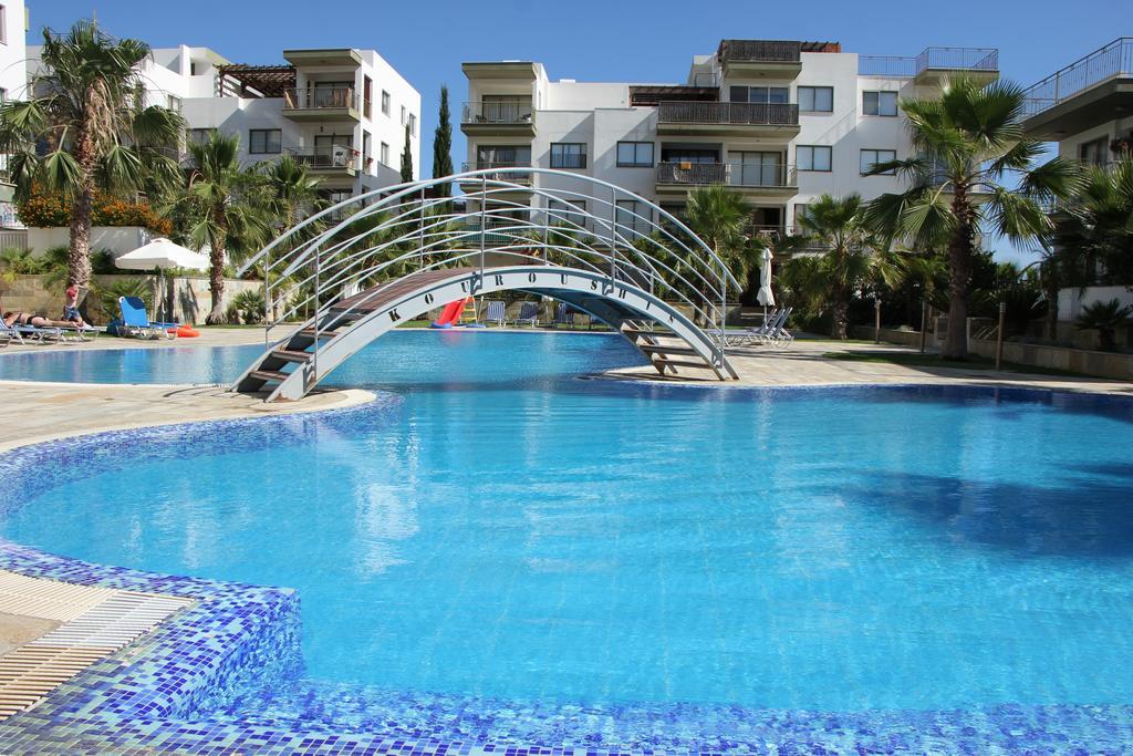 Apartment Danaos Pool View