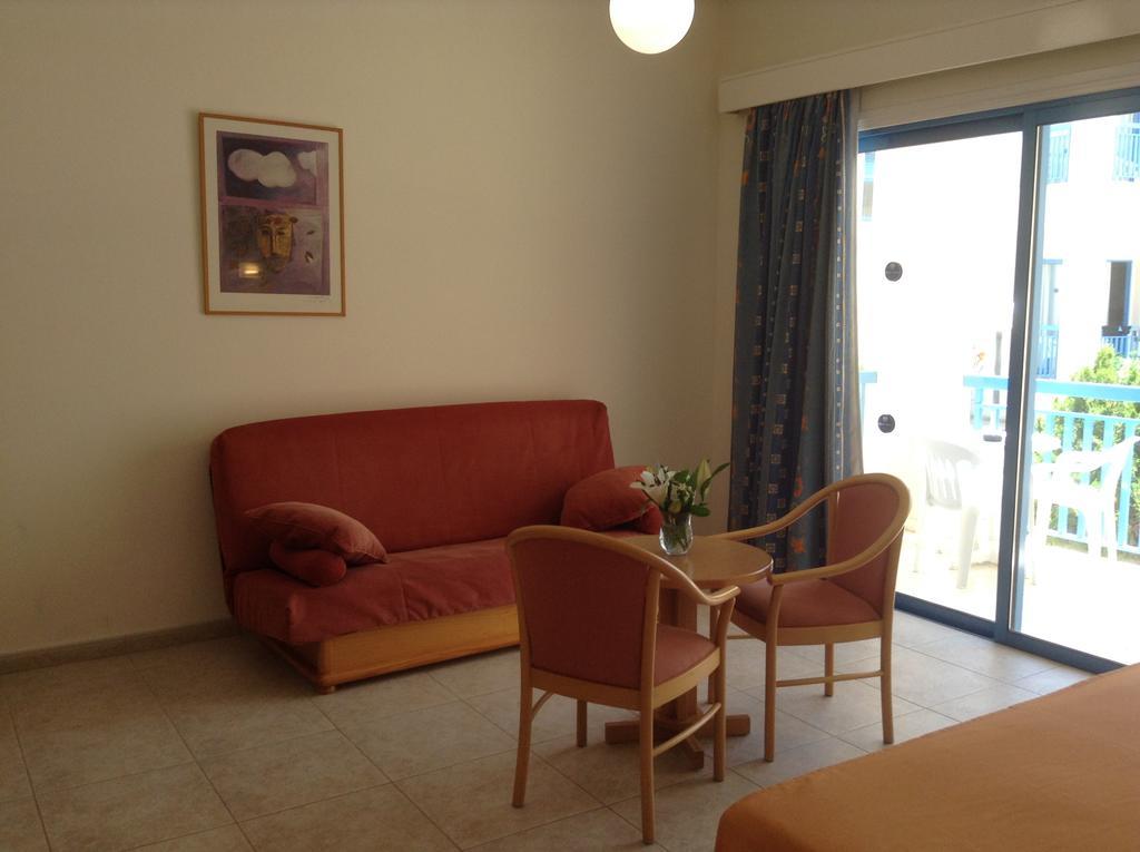 Hotel Kissos Paphos
