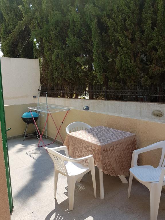 Pelagos Hill Apartment
