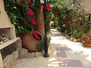 Panklitos Tourist 2* Paphos
