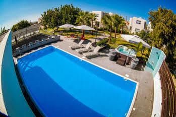 New Day Aparthotel